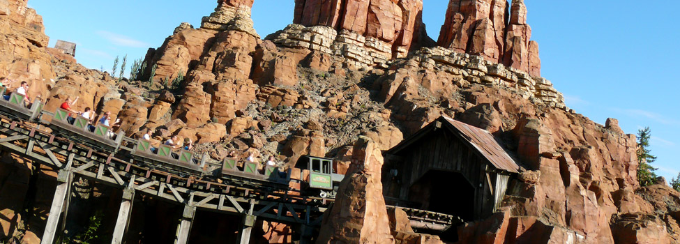 Big Thunder Mountain Dlp Guide Disneyland Paris Guidebook