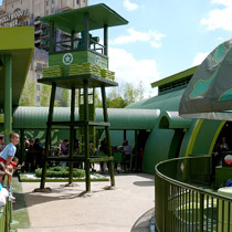 Toy Soldiers Parachute Drop
