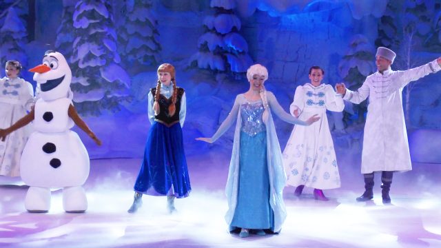 Disneyland Paris Frozen Summer Fun videos