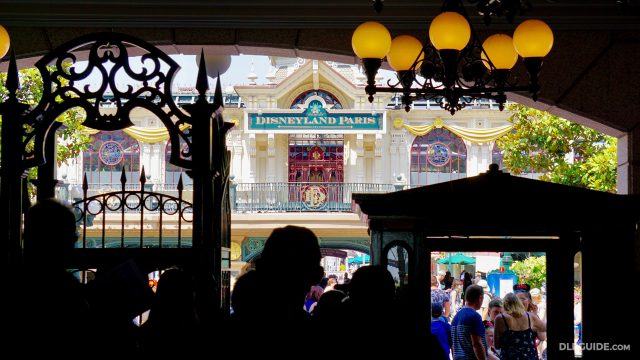 Cheap Disneyland Paris Park Tickets