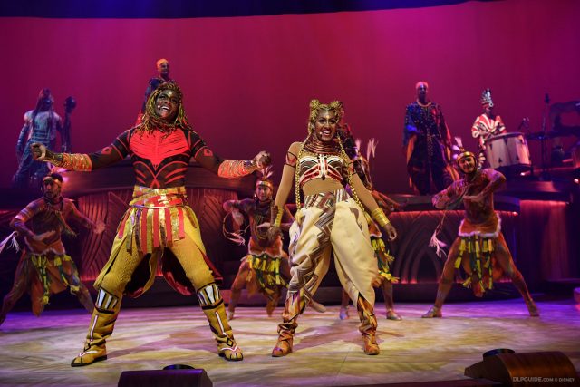 Simba and Nala in The Lion King: Rhythms of the Pride Lands musical stage show at Disneyland Paris